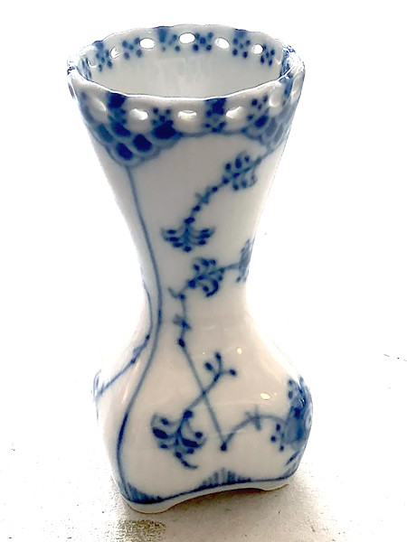 Vollspitze / Full Lace: Vase